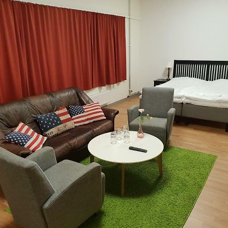 Trestads Restaurang Hotell&Pensionat Vänersborg Εξωτερικό φωτογραφία