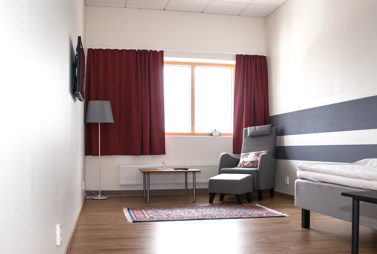 Trestads Restaurang Hotell&Pensionat Vänersborg Εξωτερικό φωτογραφία