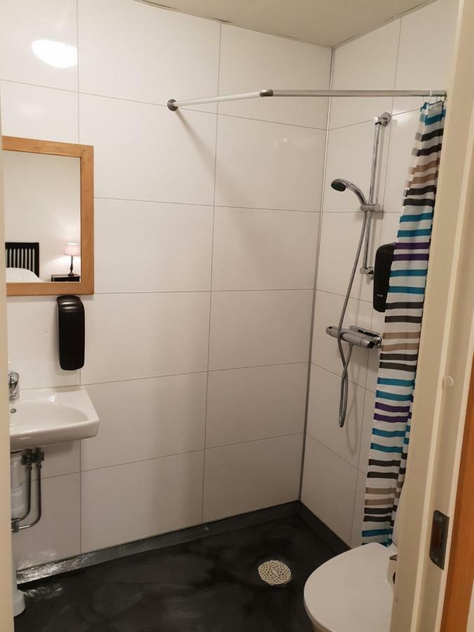 Trestads Restaurang Hotell&Pensionat Vänersborg Εξωτερικό φωτογραφία